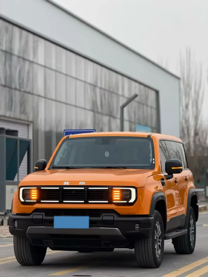 2024 Beijing BJ40 2.0T 245HP L4 8AT,autocango,china used car exporter,china ev exporter,chinese used car exporter,chinese used ev exporter