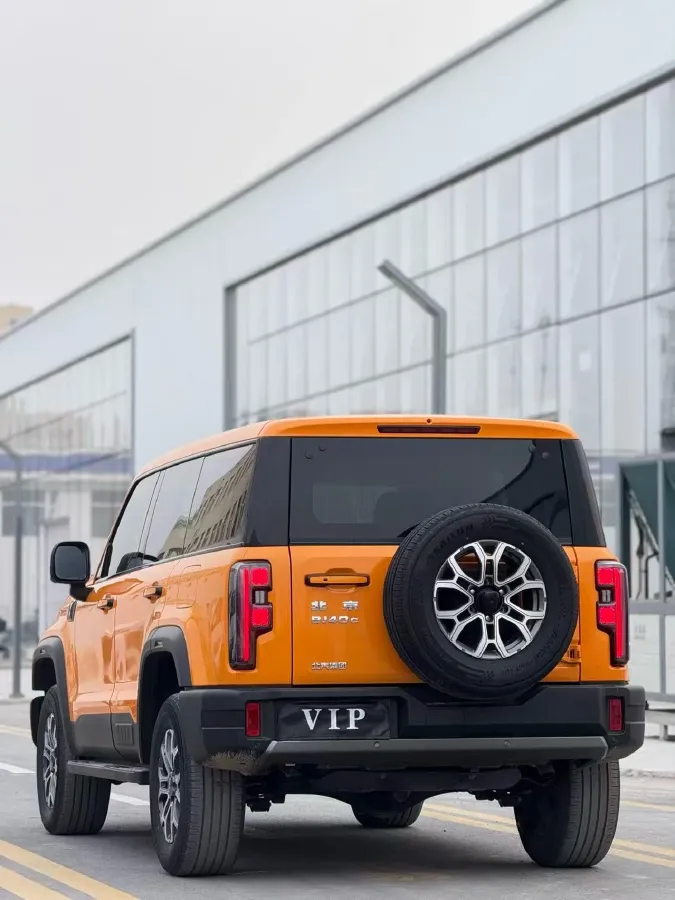 2024 Beijing BJ40 2.0T 245HP L4 8AT,autocango,china used car exporter,china ev exporter,chinese used car exporter,chinese used ev exporter