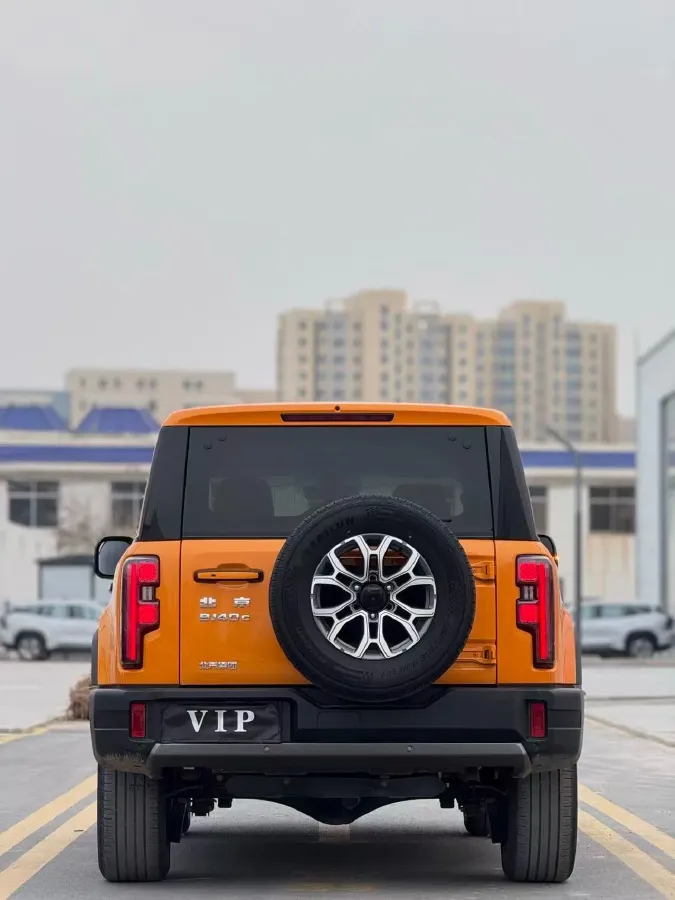 2024 Beijing BJ40 2.0T 245HP L4 8AT,autocango,china used car exporter,china ev exporter,chinese used car exporter,chinese used ev exporter