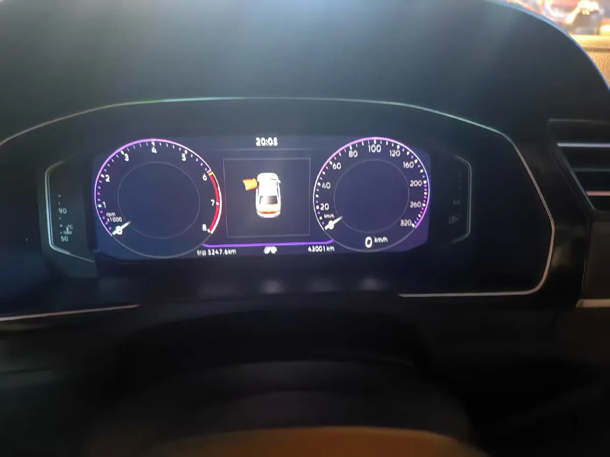 2020 Volkswagen Magotan 2.0T 186HP L4 7DCT,autocango,china used car exporter,china ev exporter,chinese used car exporter,chinese used ev exporter