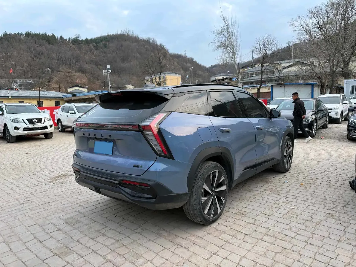 2023 Geely StarRay 1.5T 181HP L4 7DCT,autocango,china used car exporter,china ev exporter,chinese used car exporter,chinese used ev exporter