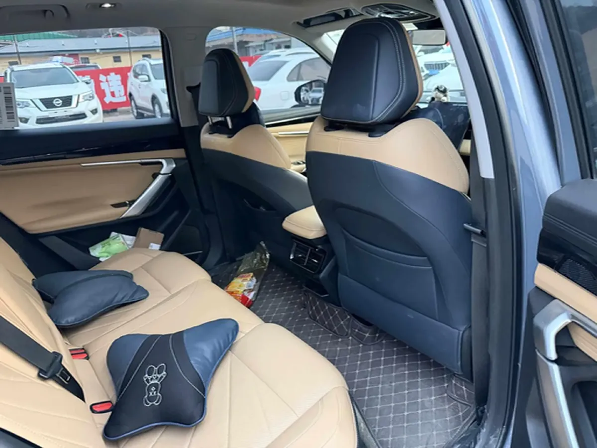 2023 Geely StarRay 1.5T 181HP L4 7DCT,autocango,china used car exporter,china ev exporter,chinese used car exporter,chinese used ev exporter