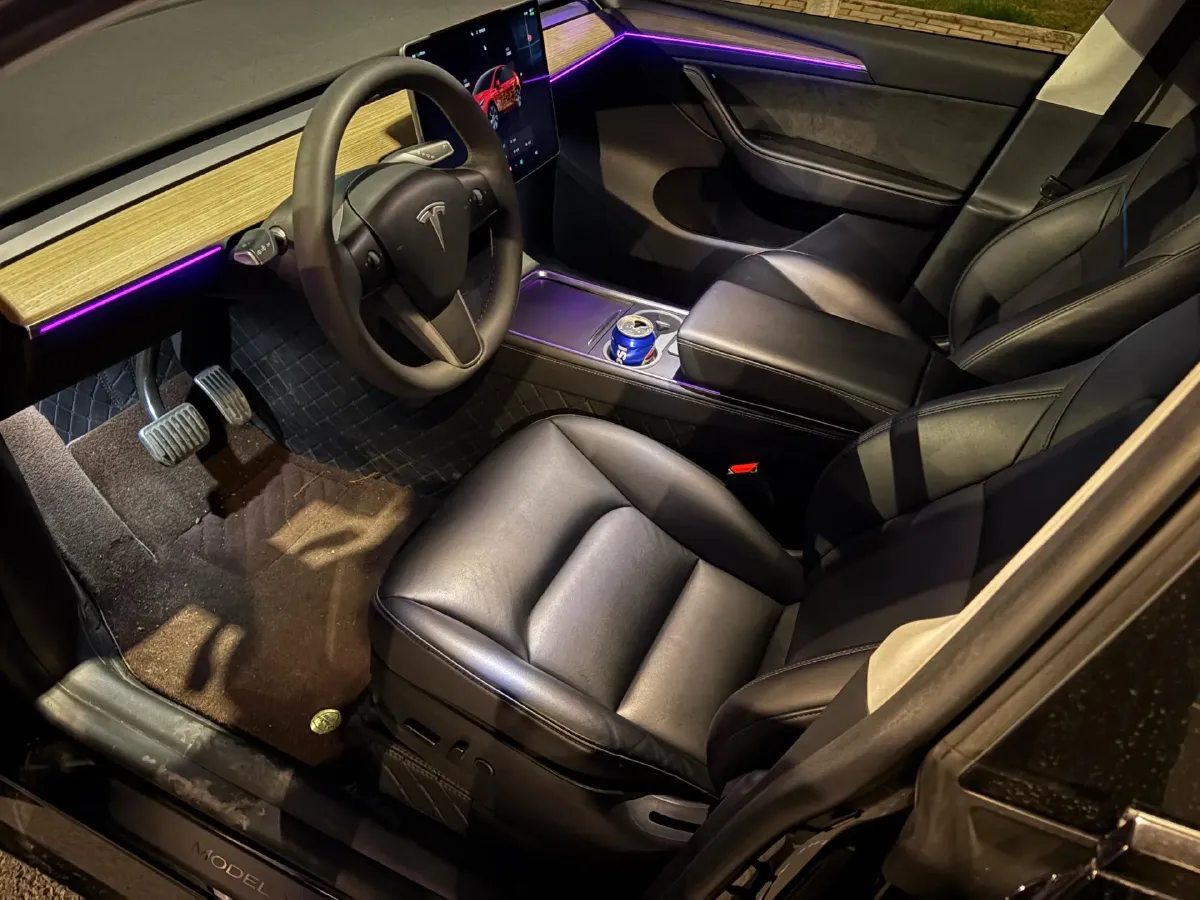 2022 Tesla Model Y BEV 60KWH,autocango,china used car exporter,china ev exporter,chinese used car exporter,chinese used ev exporter