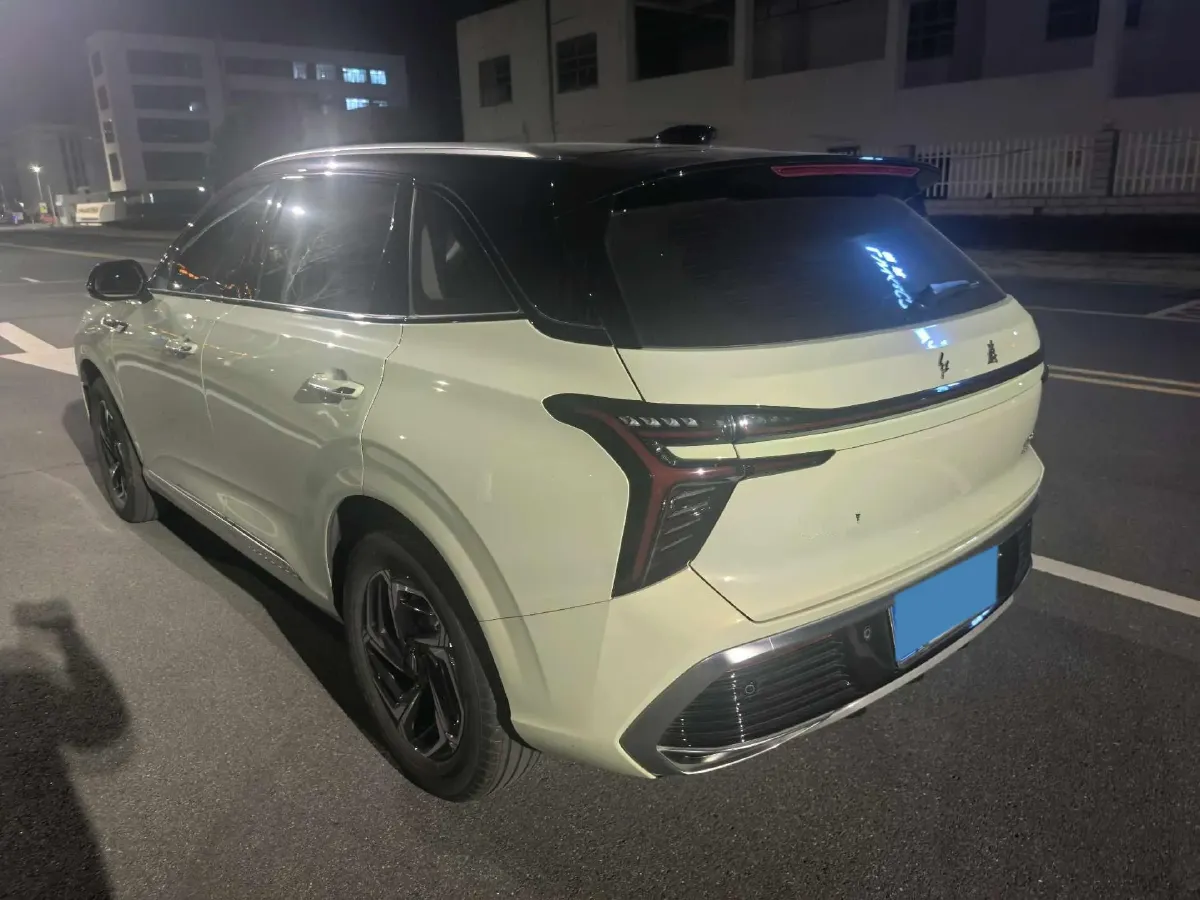2023 HongQi HS3 1.5T 169HP L4 7DCT,autocango,china used car exporter,china ev exporter,chinese used car exporter,chinese used ev exporter