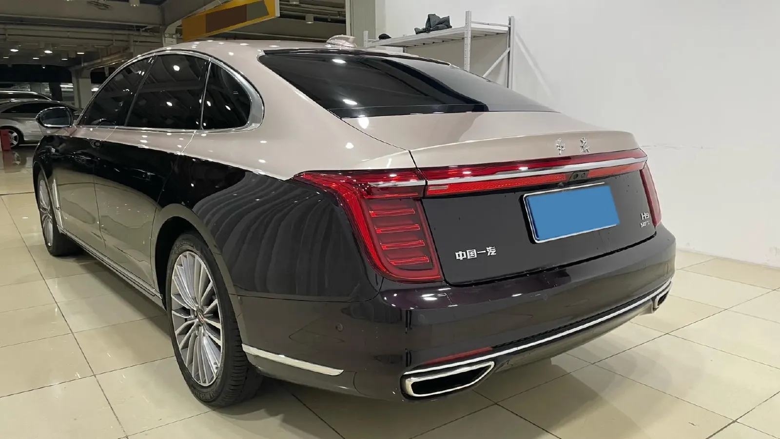 2022 HongQi H9 3.0T 283HP V6 7DCT,autocango,china used car exporter,china ev exporter,chinese used car exporter,chinese used ev exporter