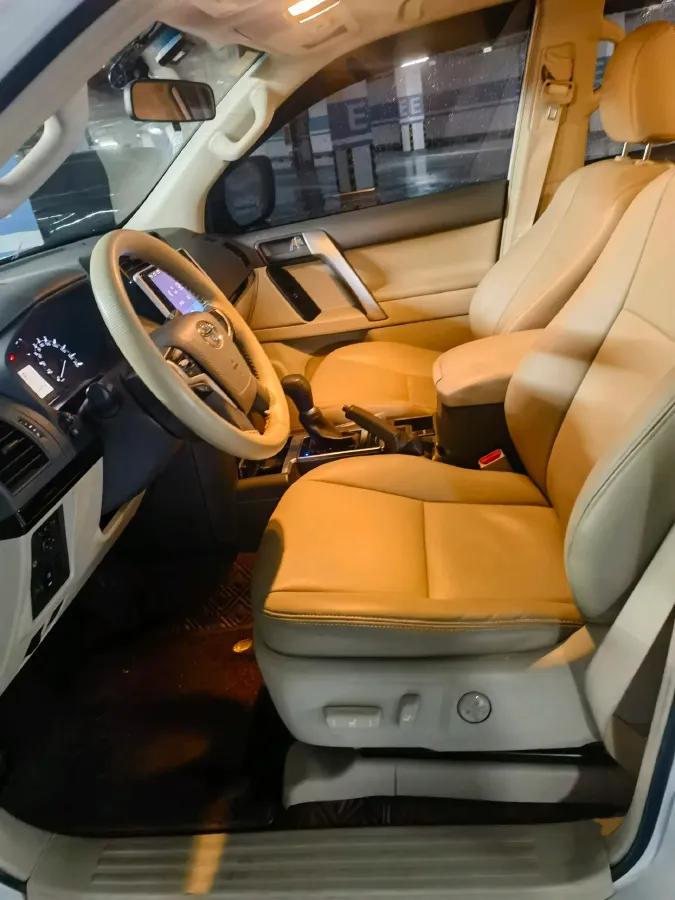 2019 Toyota Land Cruiser Prado 3.5L 280HP V6 6AT,autocango,china used car exporter,china ev exporter,chinese used car exporter,chinese used ev exporter