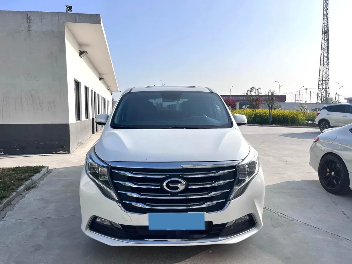 2018 GAC Trumpchi M8 2.0T 201HP L4 6AT,autocango,china used car exporter,china ev exporter,chinese used car exporter,chinese used ev exporter