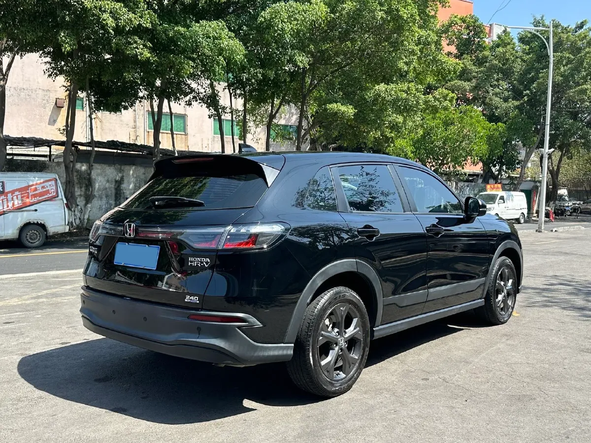 2023 Honda HR-V 1.5T 182HP L4 CVT,autocango,china used car exporter,china ev exporter,chinese used car exporter,chinese used ev exporter