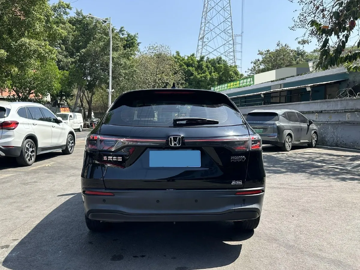 2023 Honda HR-V 1.5T 182HP L4 CVT,autocango,china used car exporter,china ev exporter,chinese used car exporter,chinese used ev exporter
