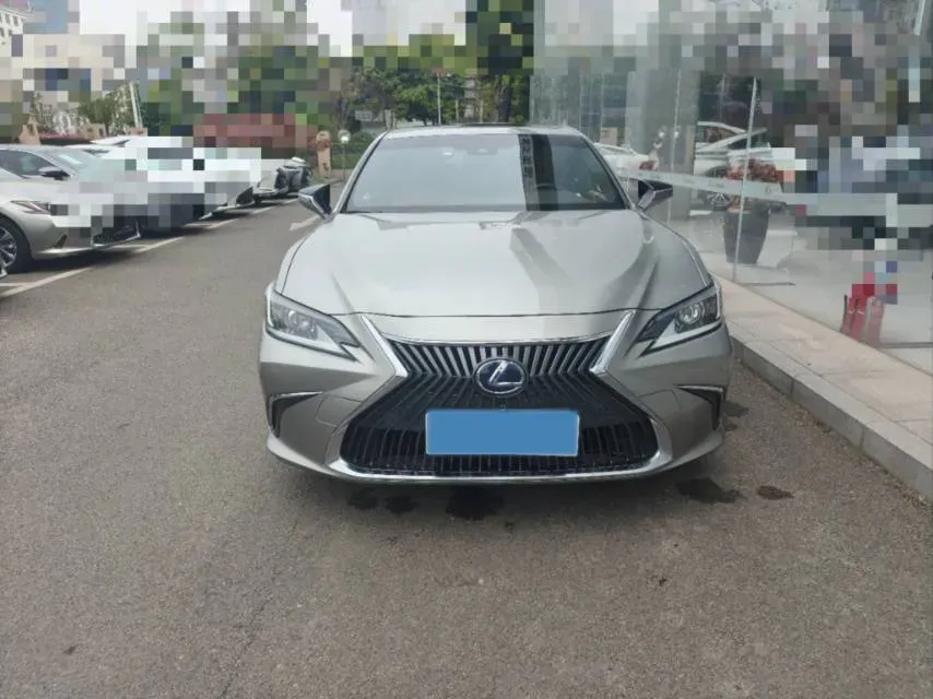 2018 Lexus ES 2.5L 178HP L4 E-CVT Hybrid,autocango,china used car exporter,china ev exporter,chinese used car exporter,chinese used ev exporter
