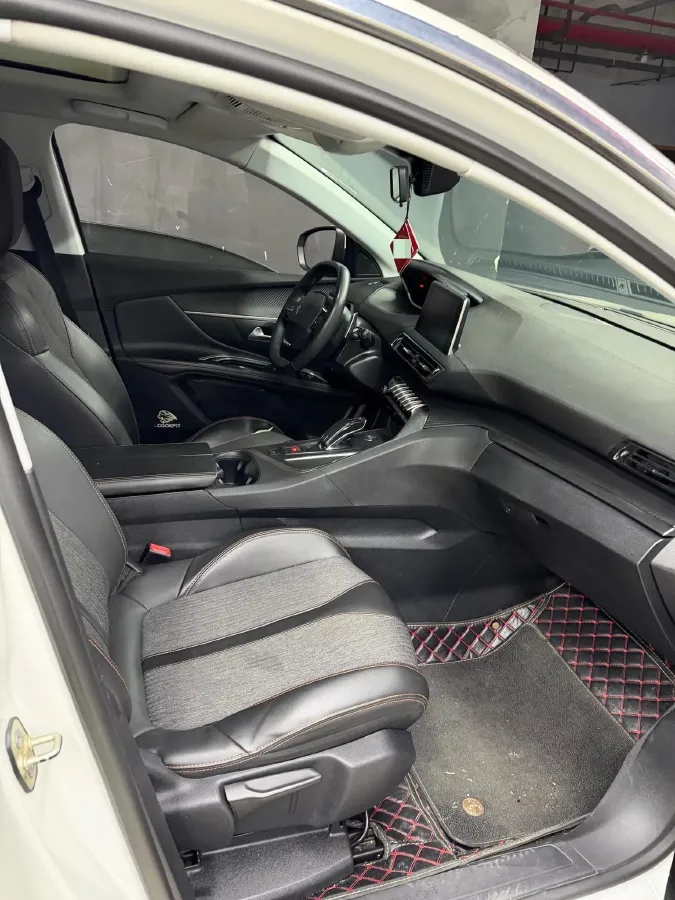 2017 Peugeot 5008 1.6T 167HP L4 6AT,autocango,china used car exporter,china ev exporter,chinese used car exporter,chinese used ev exporter