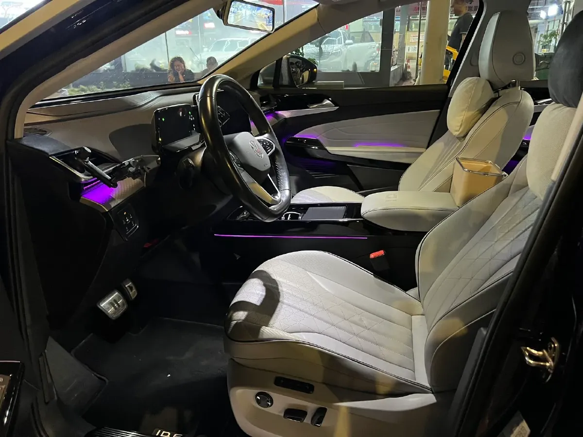 2021 Volkswagen ID.6 X BEV 83.4KWH,autocango,china used car exporter,china ev exporter,chinese used car exporter,chinese used ev exporter