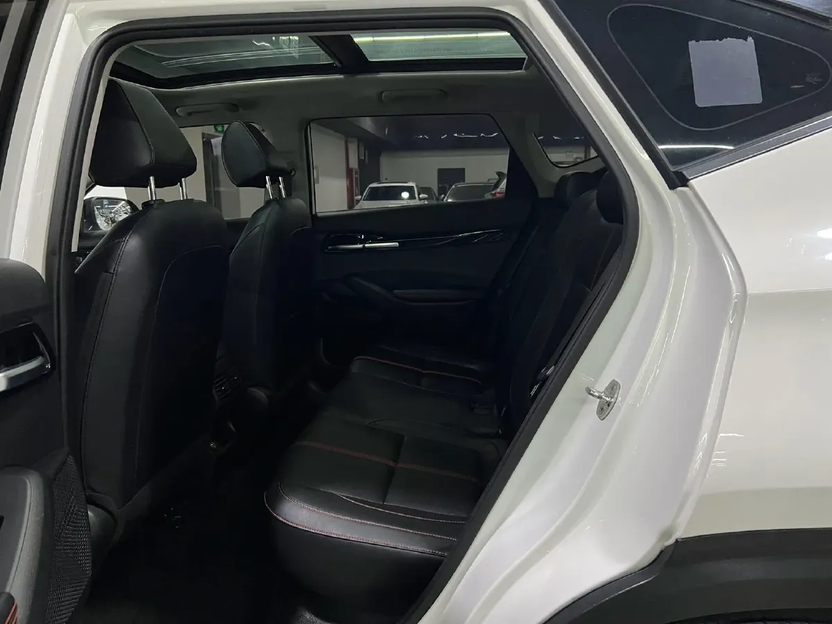 2021 Kia KX3 1.5L 115HP L4 CVT,autocango,china used car exporter,china ev exporter,chinese used car exporter,chinese used ev exporter