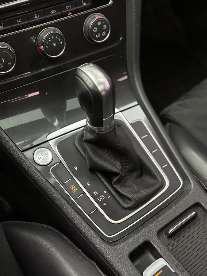 2018 Volkswagen Golf 1.4T 131HP L4 7DCT,autocango,china used car exporter,china ev exporter,chinese used car exporter,chinese used ev exporter