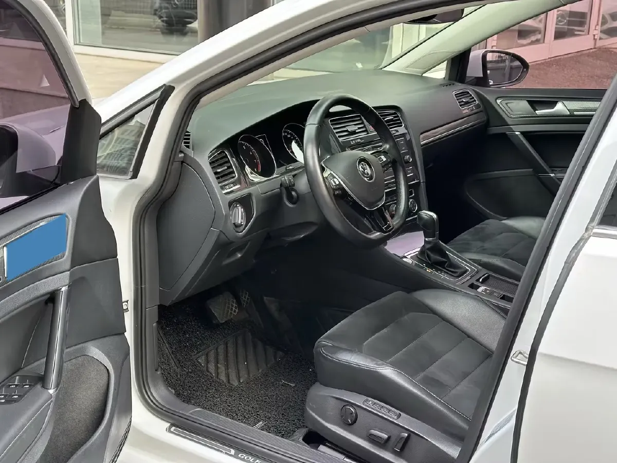 2018 Volkswagen Golf 1.4T 131HP L4 7DCT,autocango,china used car exporter,china ev exporter,chinese used car exporter,chinese used ev exporter