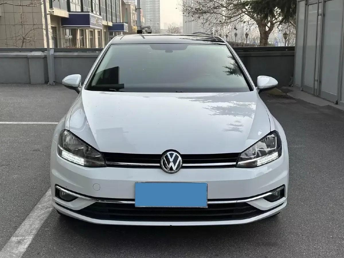 2018 Volkswagen Golf 1.4T 131HP L4 7DCT,autocango,china used car exporter,china ev exporter,chinese used car exporter,chinese used ev exporter