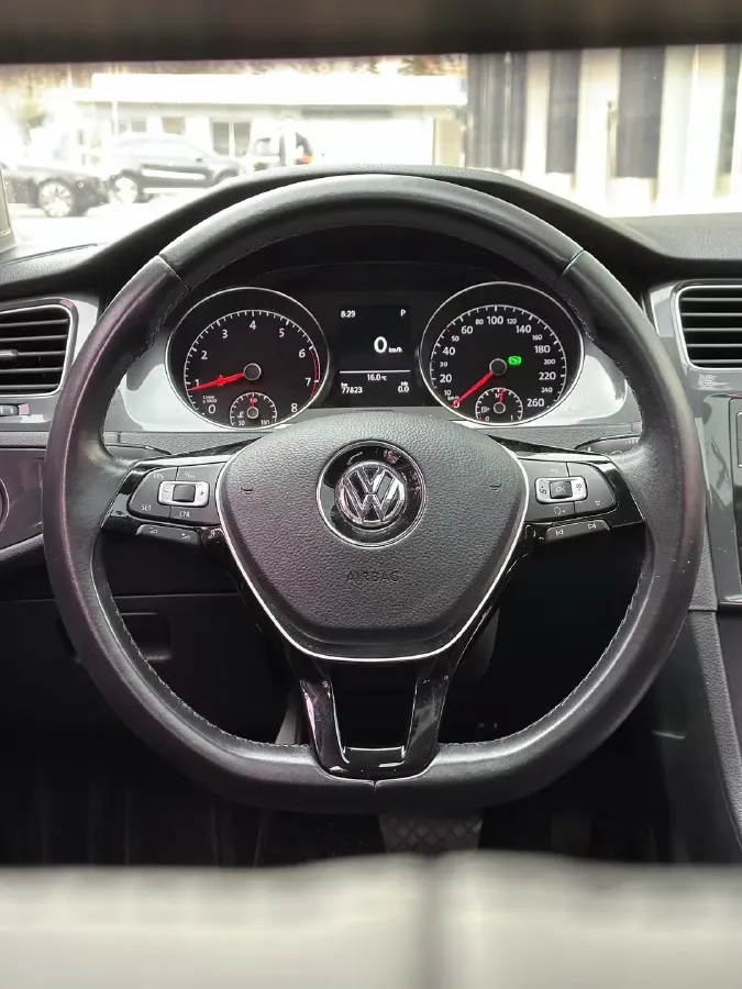 2018 Volkswagen Golf 1.4T 131HP L4 7DCT,autocango,china used car exporter,china ev exporter,chinese used car exporter,chinese used ev exporter