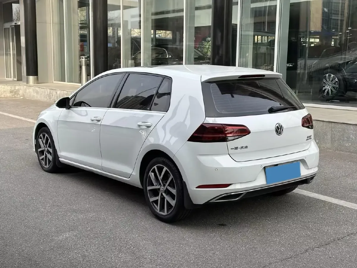 2018 Volkswagen Golf 1.4T 131HP L4 7DCT,autocango,china used car exporter,china ev exporter,chinese used car exporter,chinese used ev exporter