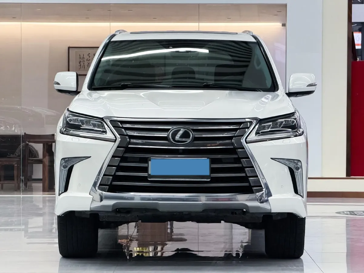 2019 Lexus LX 5.7L 367HP V8 8AT,autocango,china used car exporter,china ev exporter,chinese used car exporter,chinese used ev exporter