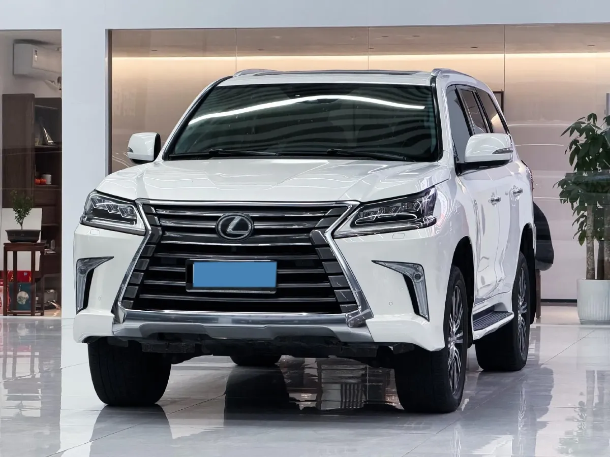 2019 Lexus LX 5.7L 367HP V8 8AT,autocango,china used car exporter,china ev exporter,chinese used car exporter,chinese used ev exporter
