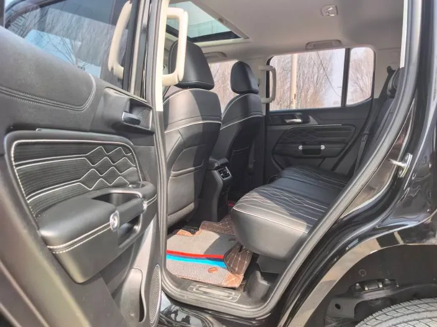 2024 Tank 300 2.0T 227HP L4 8AT,autocango,china used car exporter,china ev exporter,chinese used car exporter,chinese used ev exporter