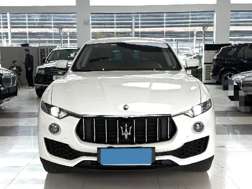 2018 Maserati Levante 3.0T 350HP V6 8AT,autocango,china used car exporter,china ev exporter,chinese used car exporter,chinese used ev exporter