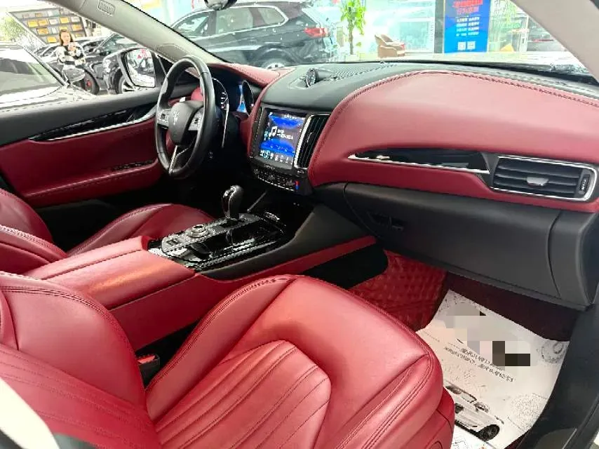 2018 Maserati Levante 3.0T 350HP V6 8AT,autocango,china used car exporter,china ev exporter,chinese used car exporter,chinese used ev exporter