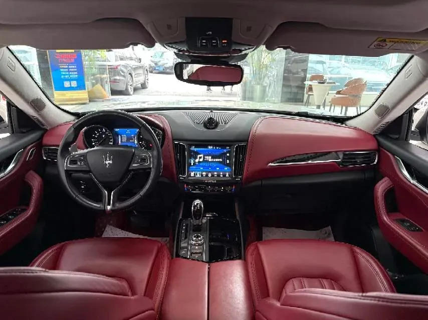 2018 Maserati Levante 3.0T 350HP V6 8AT,autocango,china used car exporter,china ev exporter,chinese used car exporter,chinese used ev exporter