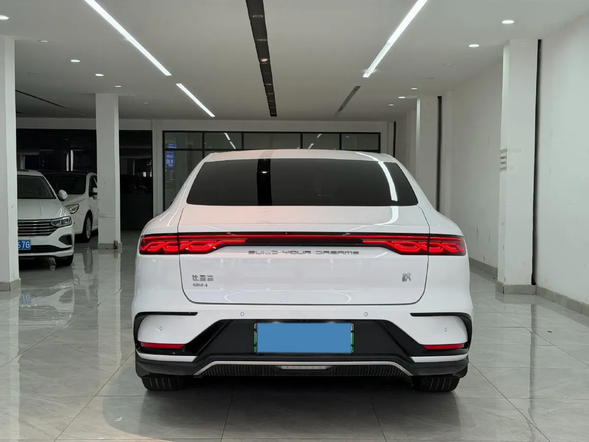 2022 Volkswagen Tiguan L 2.0T 186HP L4 7DCT,autocango,china used car exporter,china ev exporter,chinese used car exporter,chinese used ev exporter