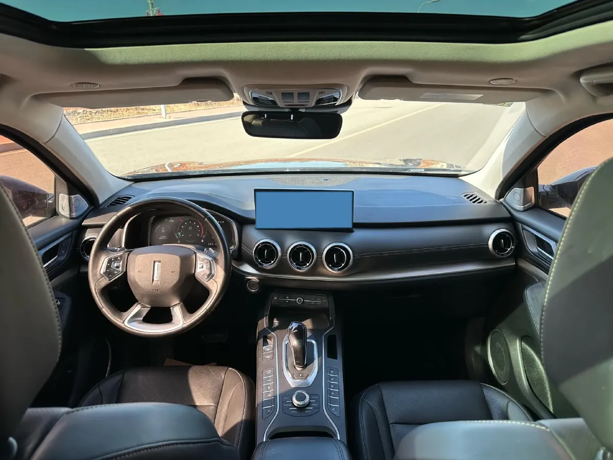 2021 WEY VV6 2.0T 227HP L4 7DCT,autocango,china used car exporter,china ev exporter,chinese used car exporter,chinese used ev exporter