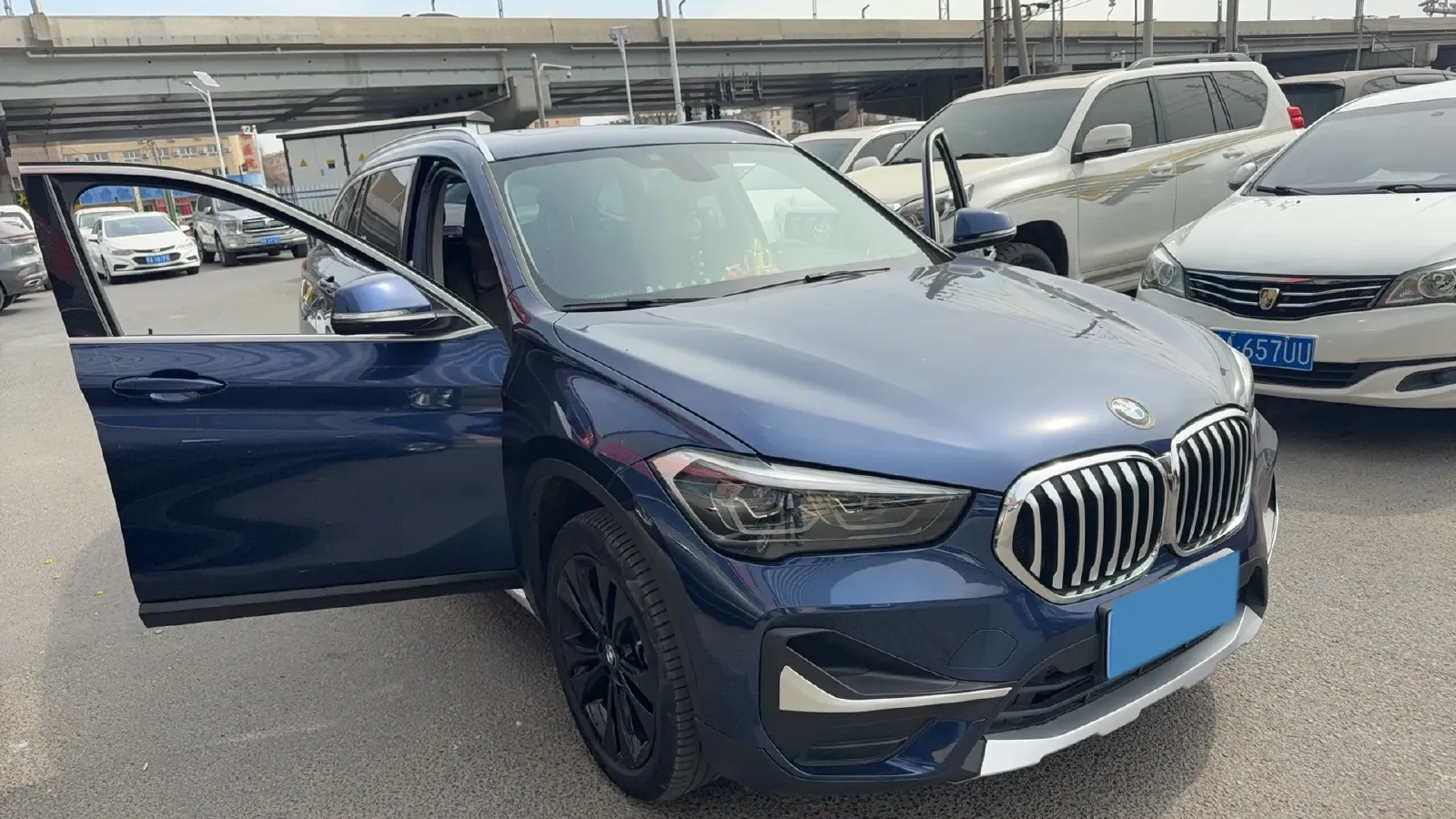 2020 BMW X1 1.5T 140HP L3 7DCT,autocango,china used car exporter,china ev exporter,chinese used car exporter,chinese used ev exporter