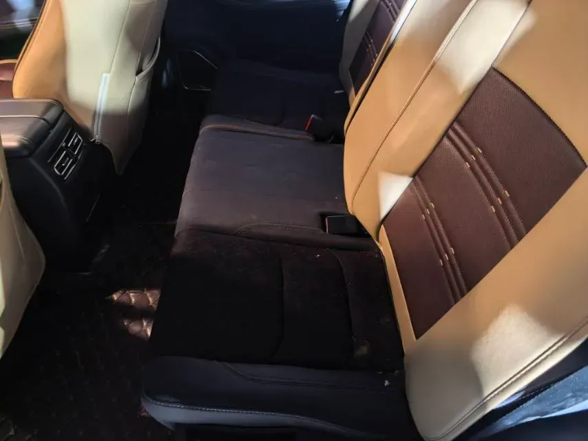 2020 VGV U70 1.5T 150HP L4 6MT,autocango,china used car exporter,china ev exporter,chinese used car exporter,chinese used ev exporter