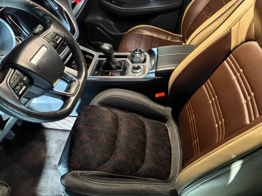 2020 VGV U70 1.5T 150HP L4 6MT,autocango,china used car exporter,china ev exporter,chinese used car exporter,chinese used ev exporter