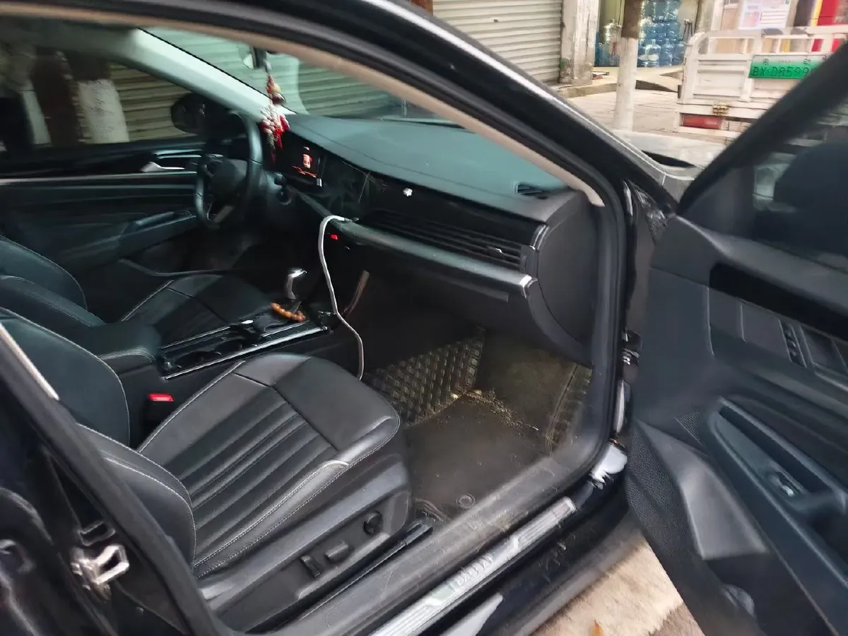 2022 Skoda Kodiak GT 2.0T 186HP L4 7DCT,autocango,china used car exporter,china ev exporter,chinese used car exporter,chinese used ev exporter