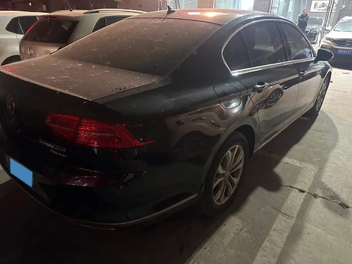 2019 Volkswagen Magotan 2.0T 186HP L4 7DCT,autocango,china used car exporter,china ev exporter,chinese used car exporter,chinese used ev exporter