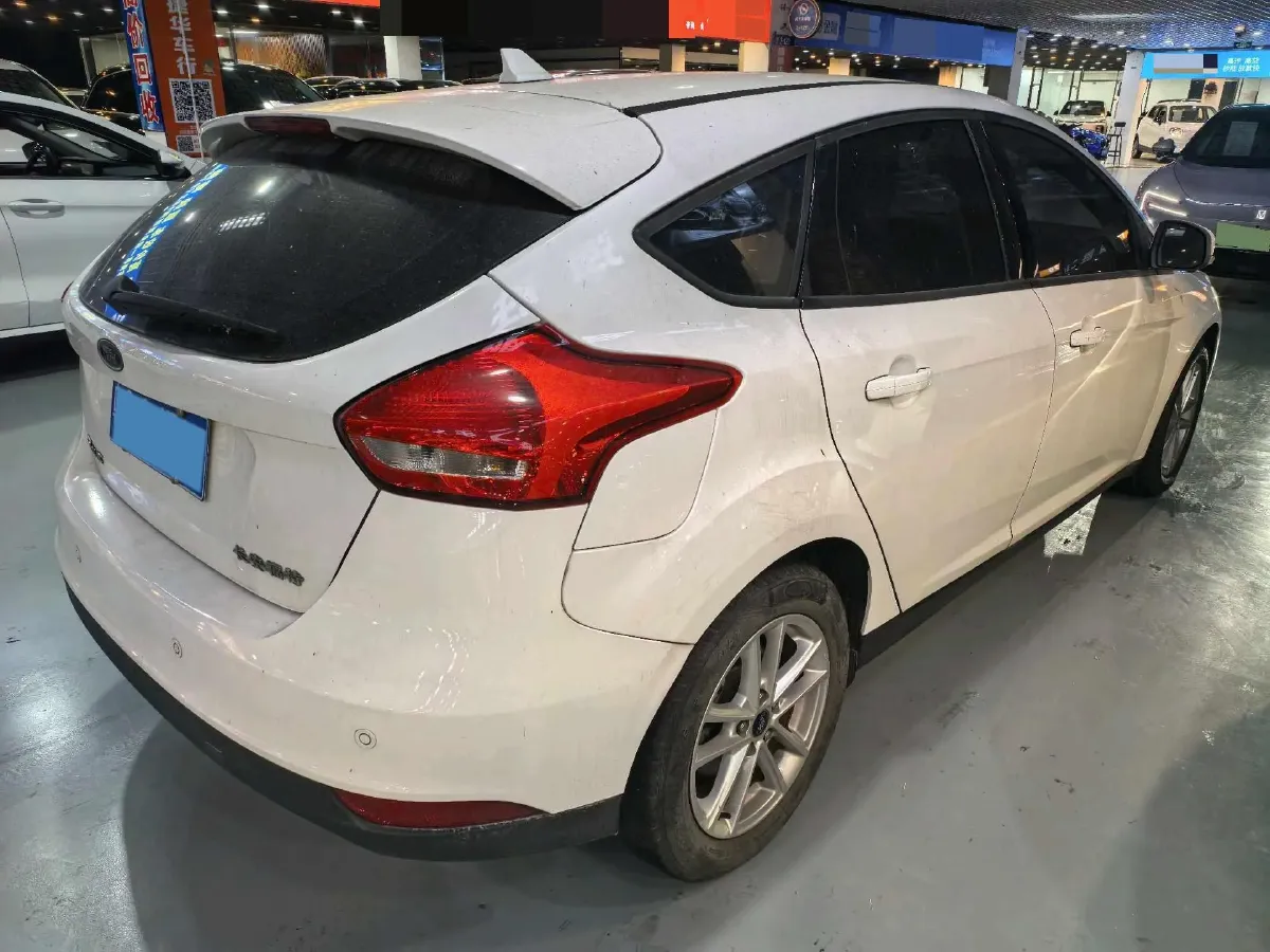 2018 Ford Focus 1.6L 125HP L4 6DCT,autocango,china used car exporter,china ev exporter,chinese used car exporter,chinese used ev exporter