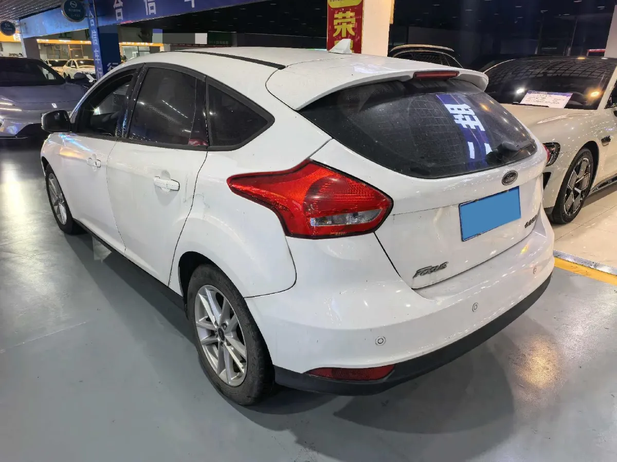 2018 Ford Focus 1.6L 125HP L4 6DCT,autocango,china used car exporter,china ev exporter,chinese used car exporter,chinese used ev exporter