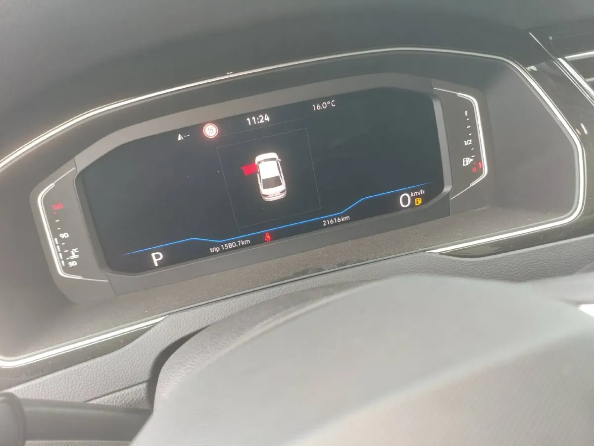 2023 Volkswagen Magotan 2.0T 220HP L4 7DCT,autocango,china used car exporter,china ev exporter,chinese used car exporter,chinese used ev exporter