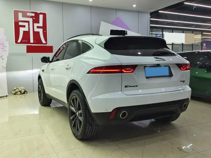 2024 Jaguar E-PACE 2.0T 249HP L4 9AT,autocango,china used car exporter,china ev exporter,chinese used car exporter,chinese used ev exporter