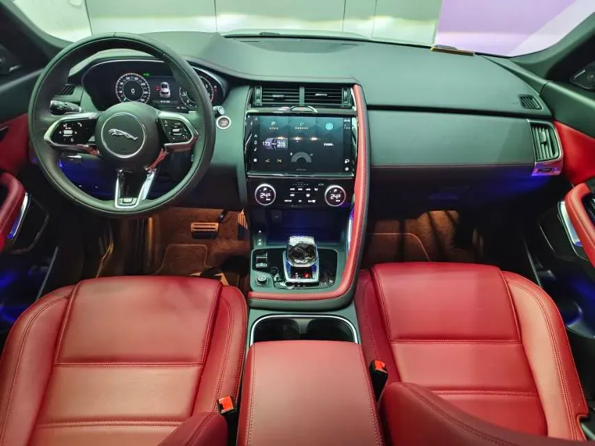 2024 Jaguar E-PACE 2.0T 249HP L4 9AT,autocango,china used car exporter,china ev exporter,chinese used car exporter,chinese used ev exporter