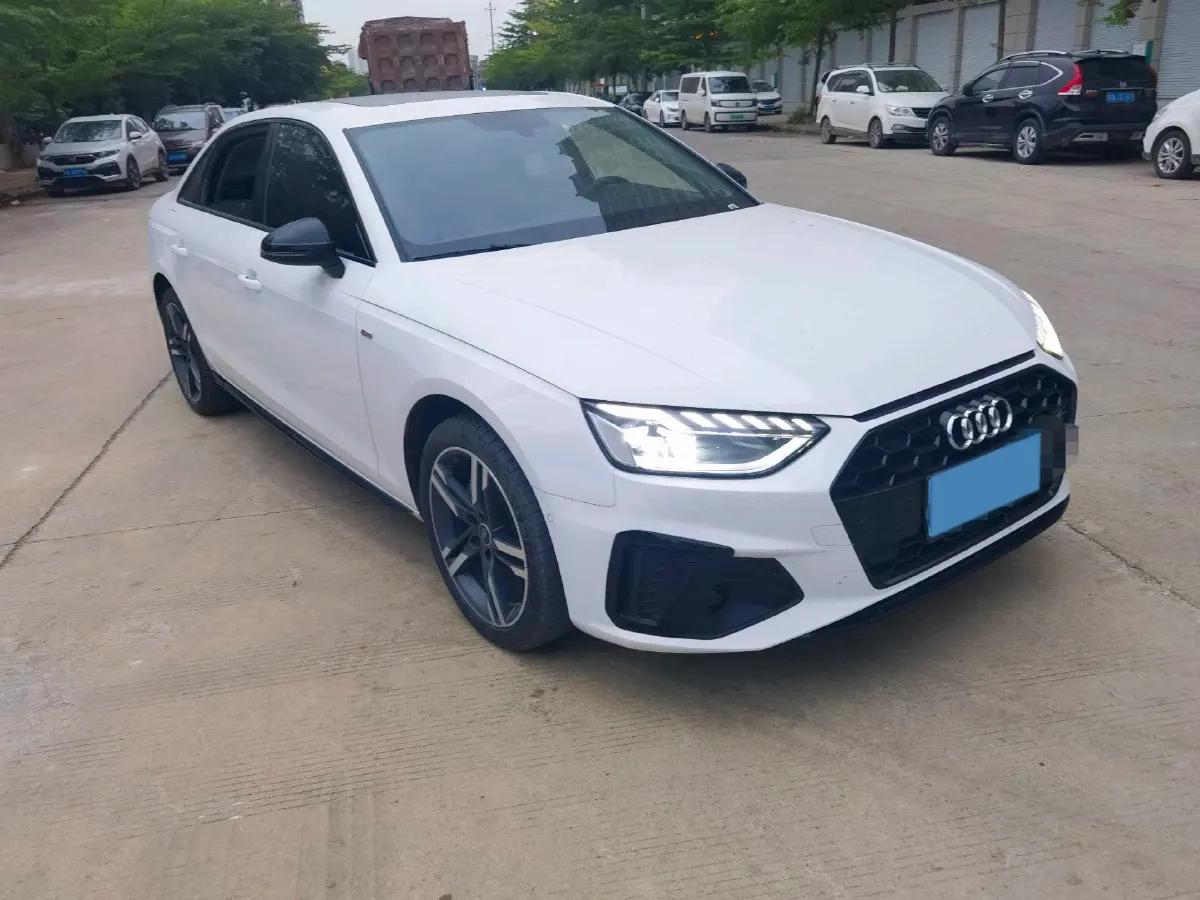 2020 Audi A4L 2.0T 190HP L4 7DCT,autocango,china used car exporter,china ev exporter,chinese used car exporter,chinese used ev exporter