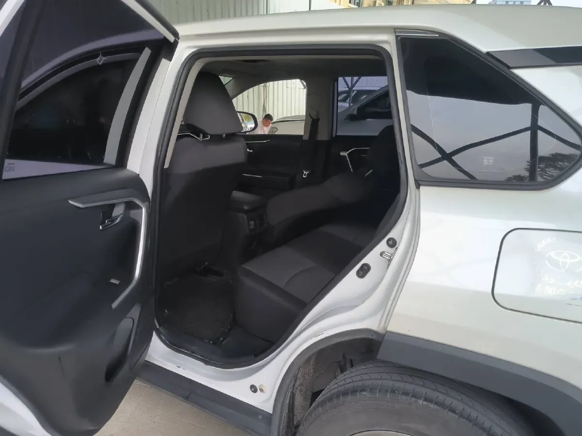 2020 Toyota RAV4 2.0L 171HP L4 CVT,autocango,china used car exporter,china ev exporter,chinese used car exporter,chinese used ev exporter