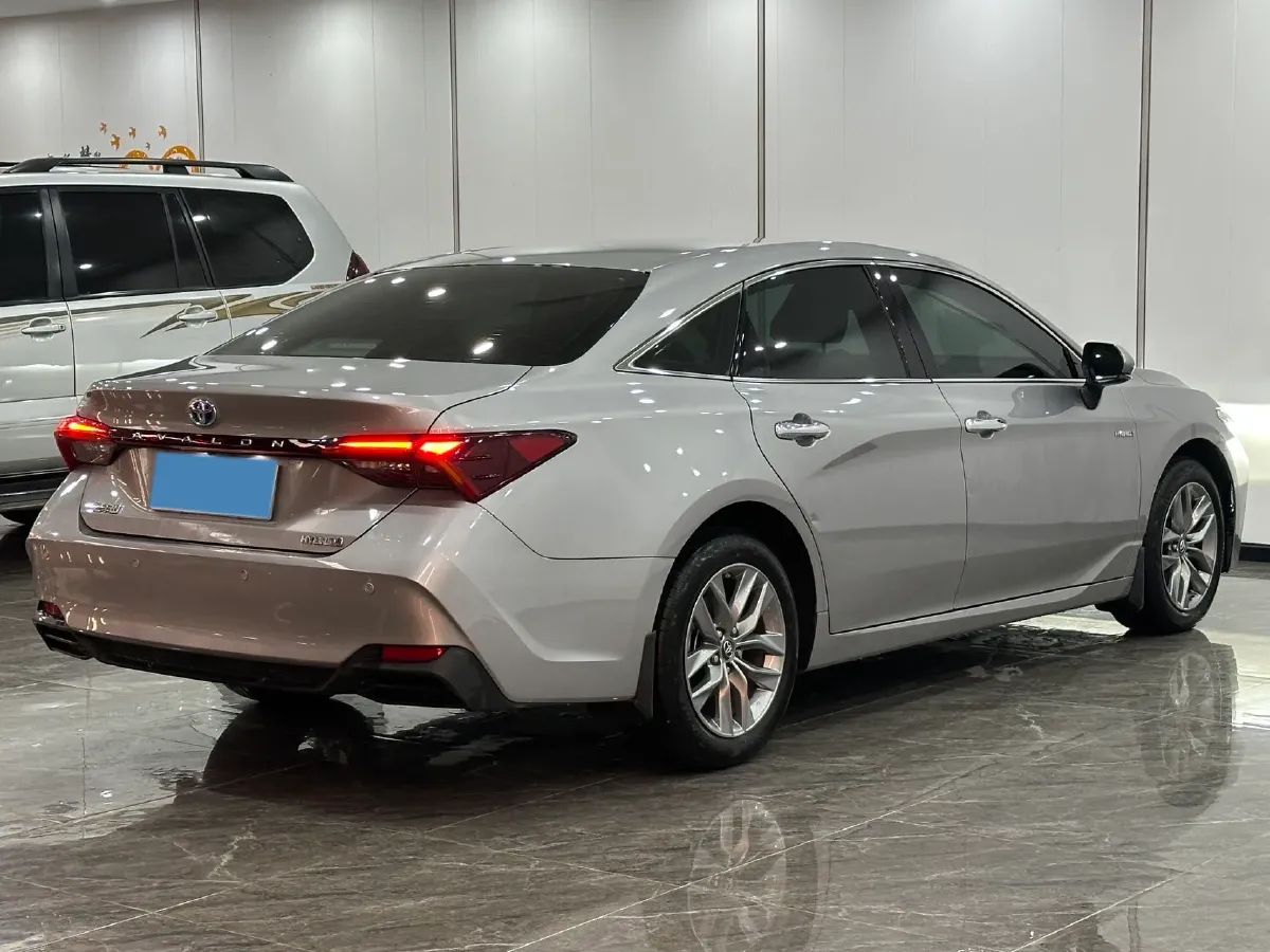 2019 Toyota Avalon 2.5L 178HP L4 E-CVT Hybrid,autocango,china used car exporter,china ev exporter,chinese used car exporter,chinese used ev exporter