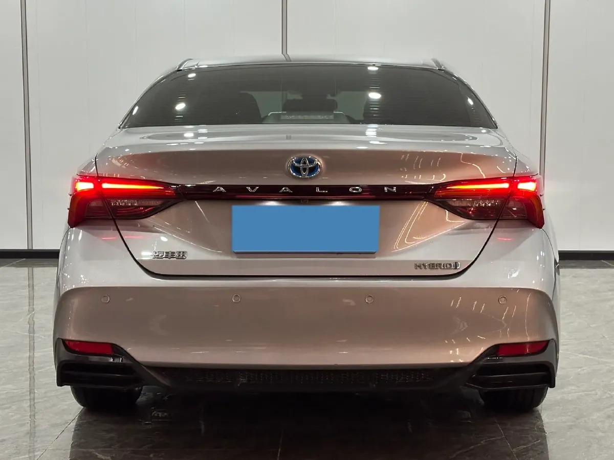 2019 Toyota Avalon 2.5L 178HP L4 E-CVT Hybrid,autocango,china used car exporter,china ev exporter,chinese used car exporter,chinese used ev exporter