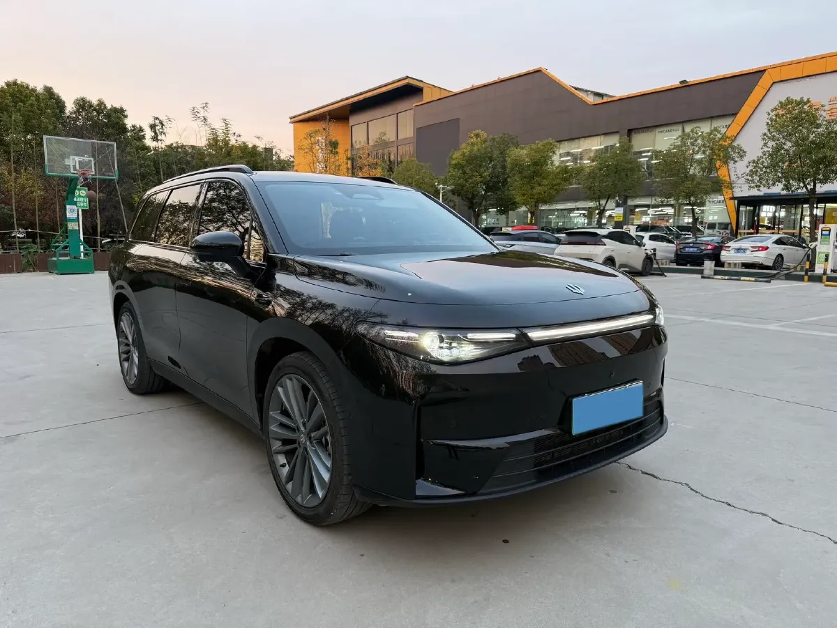 2024 Leapmotor C16 1.5L 95HP L4 REEV 28.4KWH,autocango,china used car exporter,china ev exporter,chinese used car exporter,chinese used ev exporter