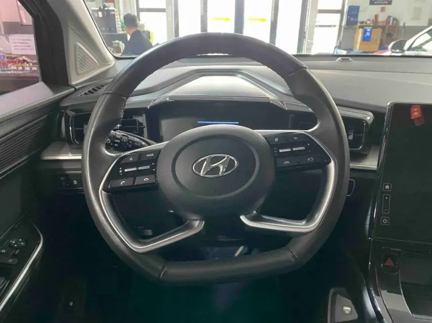 2021 Hyundai Custo 1.5T 170HP L4 8AT,autocango,china used car exporter,china ev exporter,chinese used car exporter,chinese used ev exporter