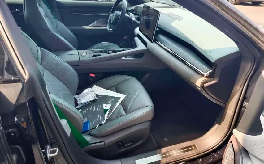 2023 Zeekr 001 BEV 100KWH,autocango,china used car exporter,china ev exporter,chinese used car exporter,chinese used ev exporter