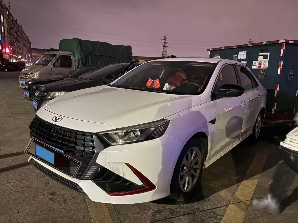 2024 KaiYi XuanDu 1.5T 156HP L4 CVT,autocango,china used car exporter,china ev exporter,chinese used car exporter,chinese used ev exporter