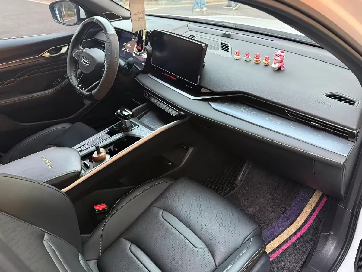 2025 Geely Preface 1.5T 181HP L4 7DCT,autocango,china used car exporter,china ev exporter,chinese used car exporter,chinese used ev exporter