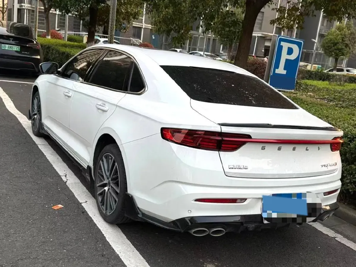 2025 Geely Preface 1.5T 181HP L4 7DCT,autocango,china used car exporter,china ev exporter,chinese used car exporter,chinese used ev exporter